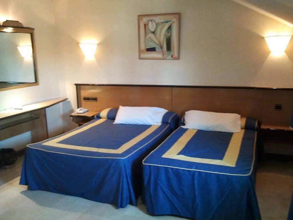Hotel Ciudad De Fuenlabrada Eksteriør billede