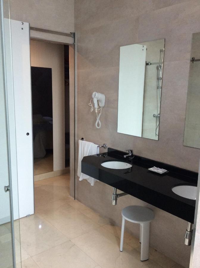 Hotel Ciudad De Fuenlabrada Eksteriør billede
